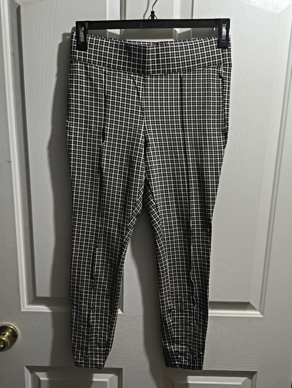 Old Navy Black and White Grid Skinny Ponte Pants